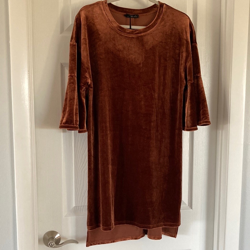 Very J, velvet dress, bell sleeves,S